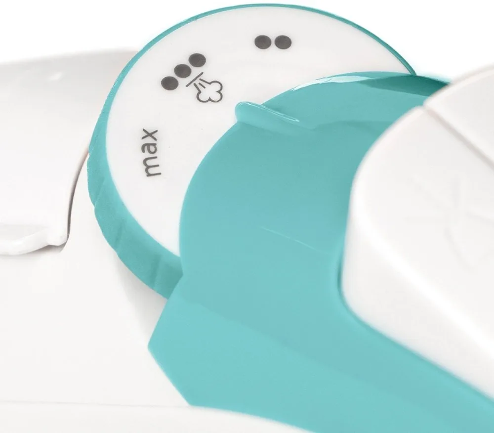 Утюг Russell Hobbs Light Easy, 2400Вт, 240мл, паровой удар -30°C, постоянная пара - 110г/мин, система против накипи, нержавеющая сталь