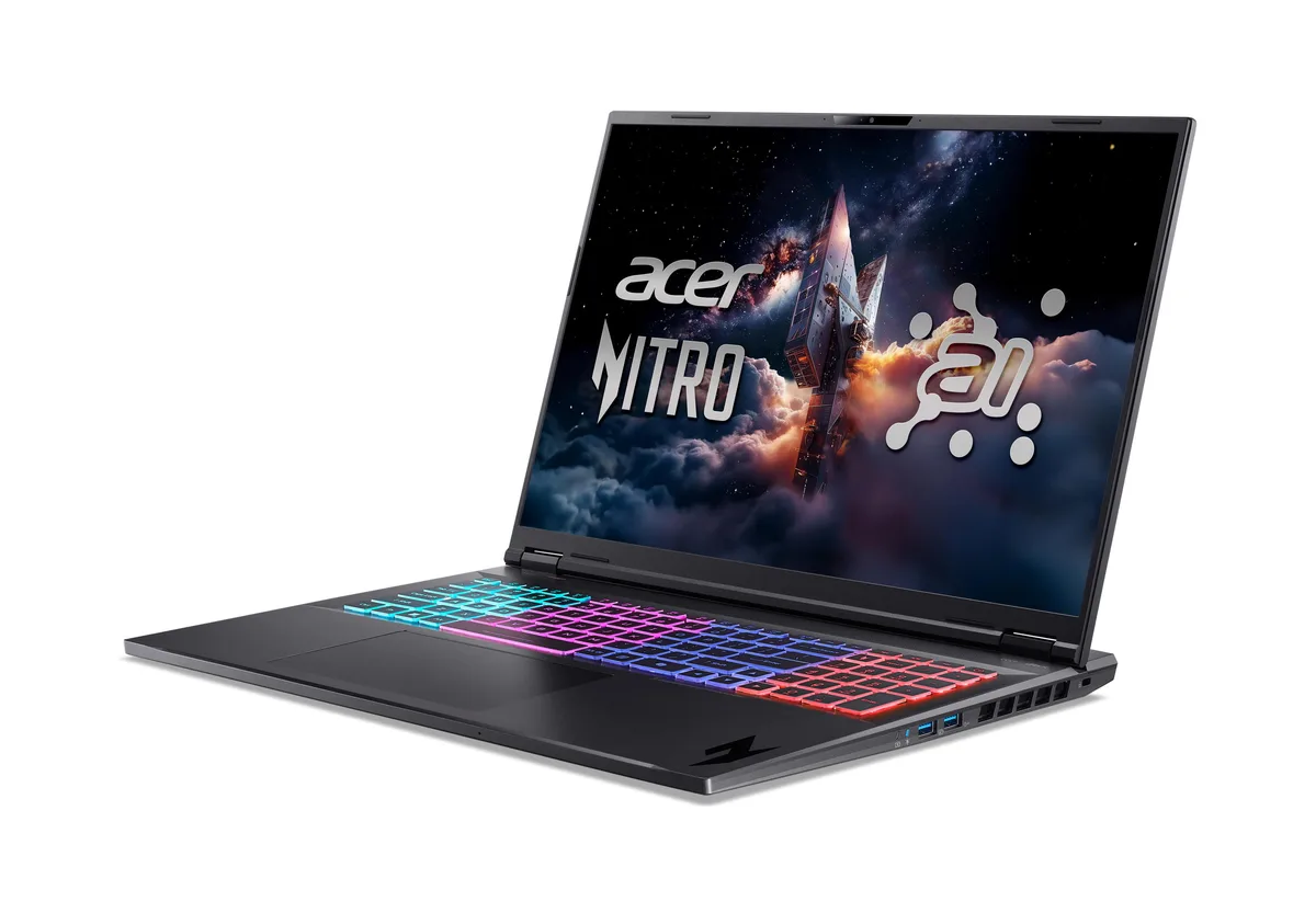 Ноутбук Acer Nitro 18 AN18-61 18" WQXGA IPS, AMD R7-350, 32GB, F2TB, NVD5070-8, Lin, чорний