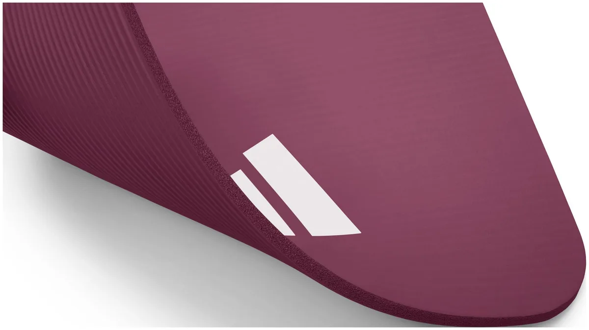 Килимок для фітнесу Adidas NBR 183х61 см бордовий