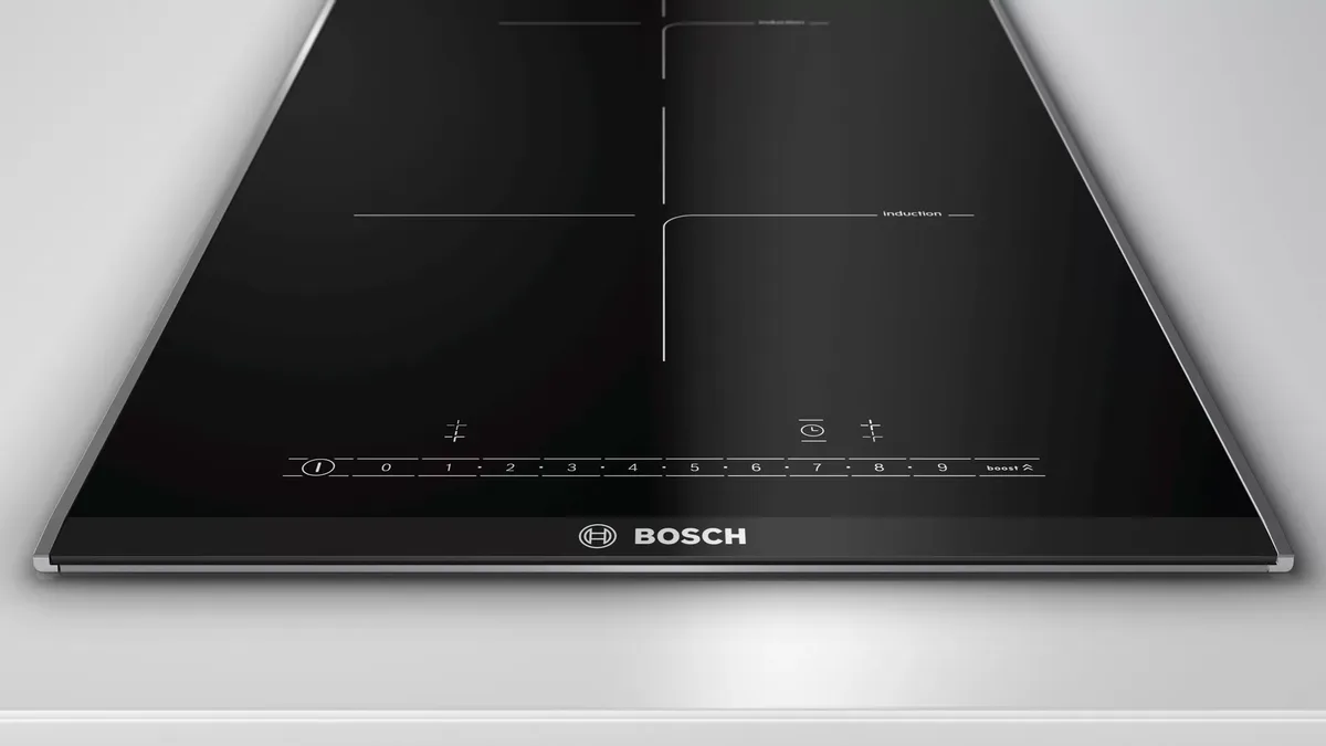 Индукционная варочная поверхность Bosch стеклокерамическая 30 см черная