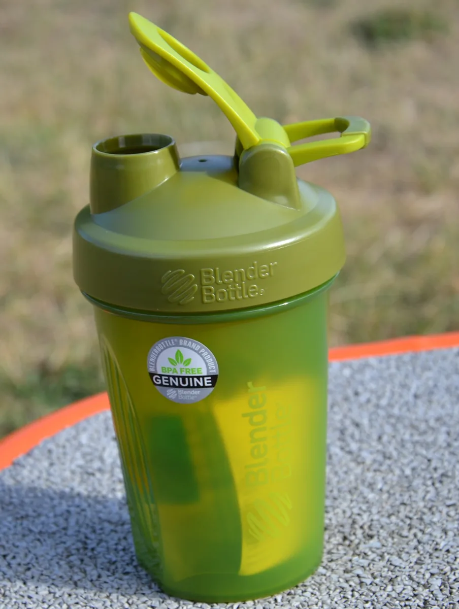 Шейкер спортивний BlenderBottle Tritan 590мл Зелений