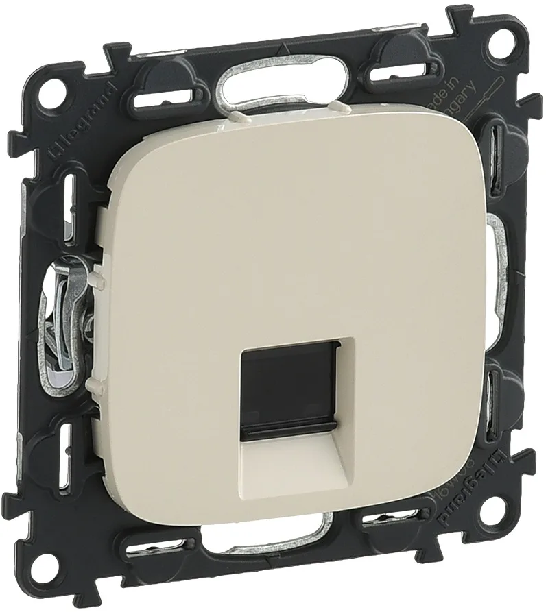 Розетка RJ45 Кат.5е UTP Legrand Valena ALLURE, слонова кістка