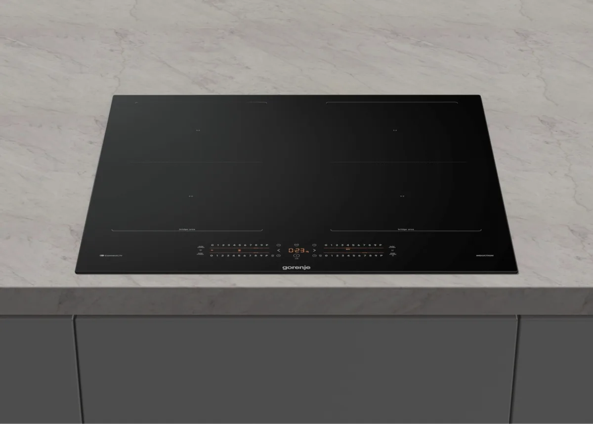 Индукционная варочная поверхность Gorenje, 60 см, с функцией PowerBoost, сенсорным управлением, Wi-Fi и расширенной зоной приготовления, черная