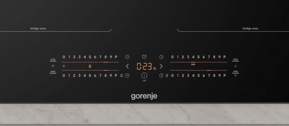 Индукционная варочная поверхность Gorenje, 60 см, с функцией PowerBoost, сенсорным управлением, Wi-Fi и расширенной зоной приготовления, черная