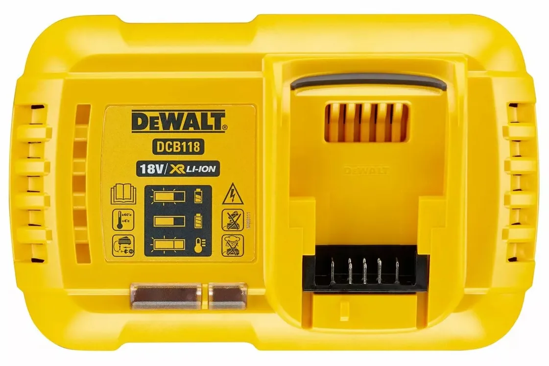 Зарядний блок DeWalt 18В/54В 8А вагою 0.65кг.