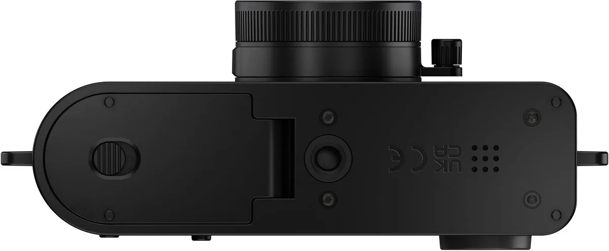 Цифровая фотокамера FujiFilm X-Half X-HF1 Black