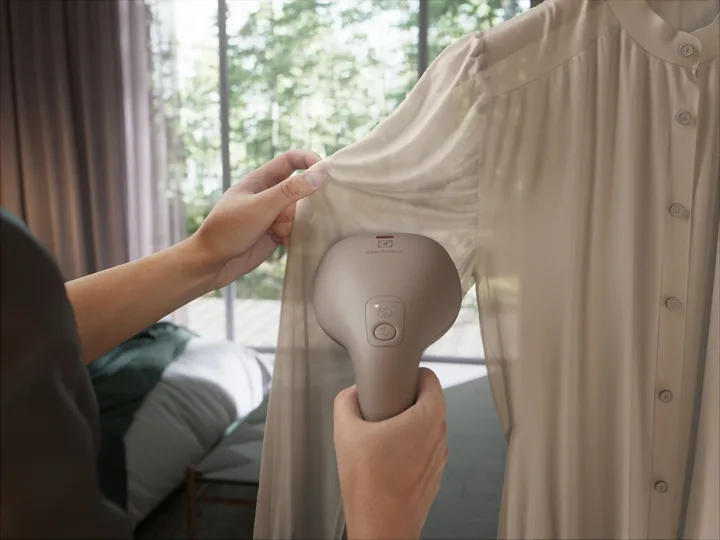 Відпарювач Electrolux 1400 Вт сірий 15,3х11,4х34,4 см