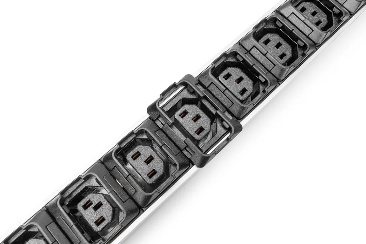 Пристрій розподілу електроживлення DIGITUS 0U, 24xC13, 3xC19, 3x16A, 250V, вилка IEC 60309 3ph