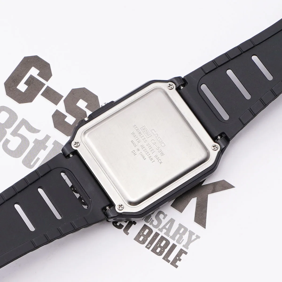 Ремінець Casio G-Shock силіконовий 20 мм чорний золото