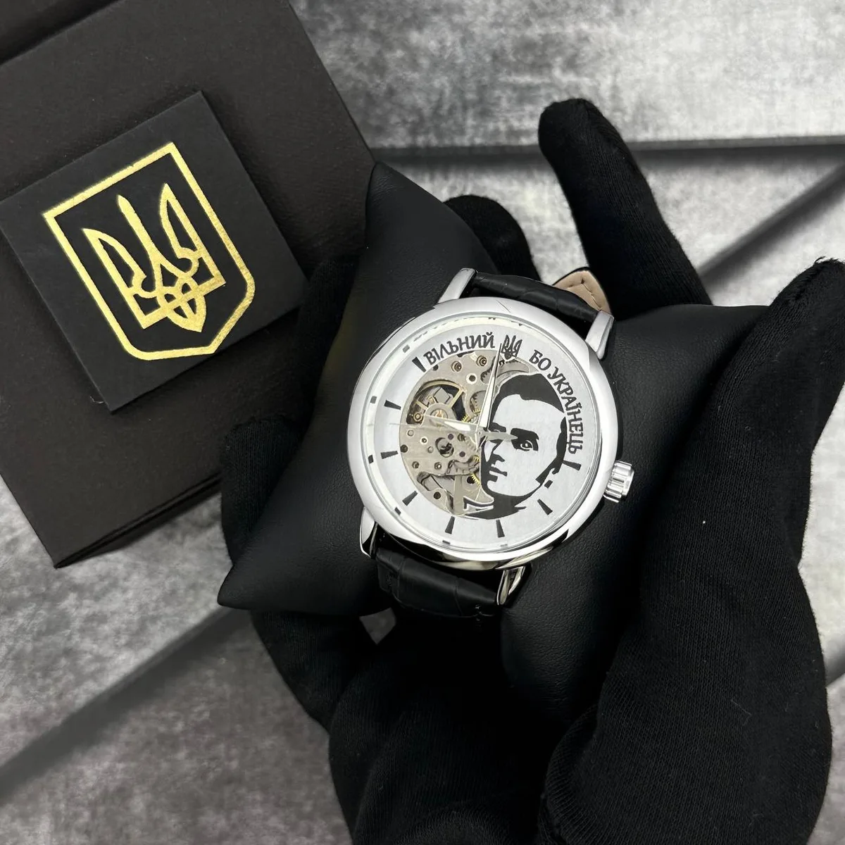 Наручные часы Patriot механические металл 42 мм серебристые чёрные кожаный ремешок