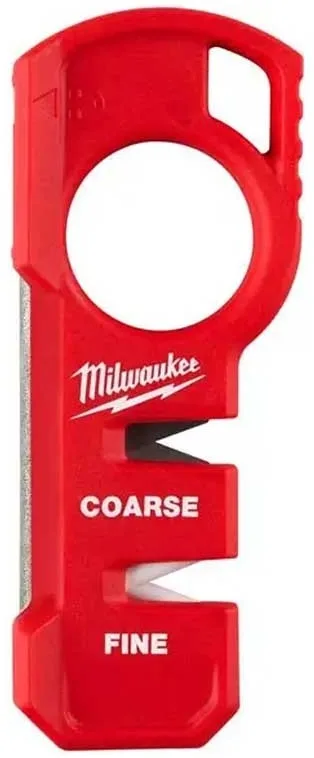 Заточка для ножів і ножиць Milwaukee, 54х195х38мм, двоступенева система заточування, виготовлена з ABS-пластика.