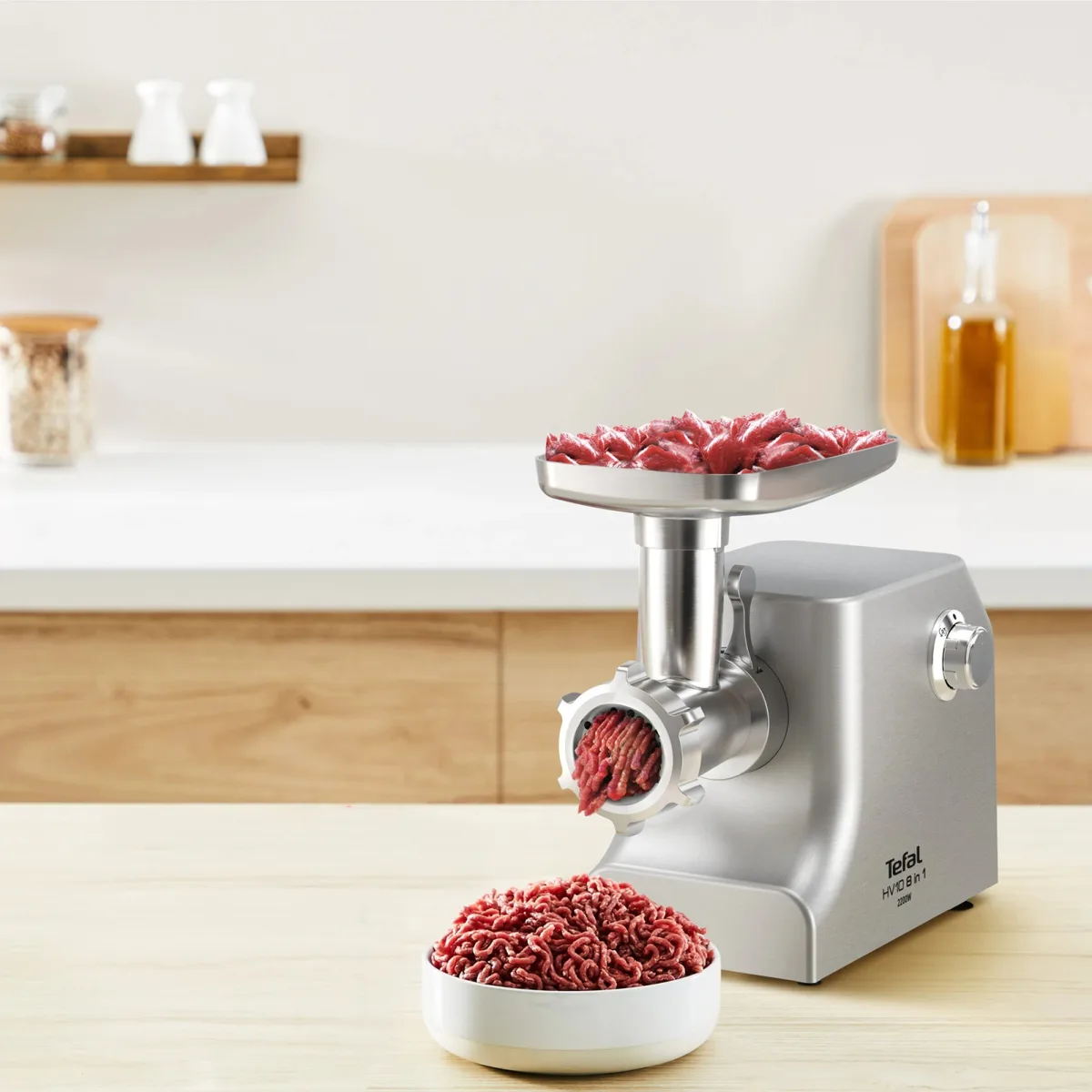М'ясорубка Tefal 2200 Вт 5,5 кг/хв Срібляста металевий корпус 37,2х16,7х31,5 см