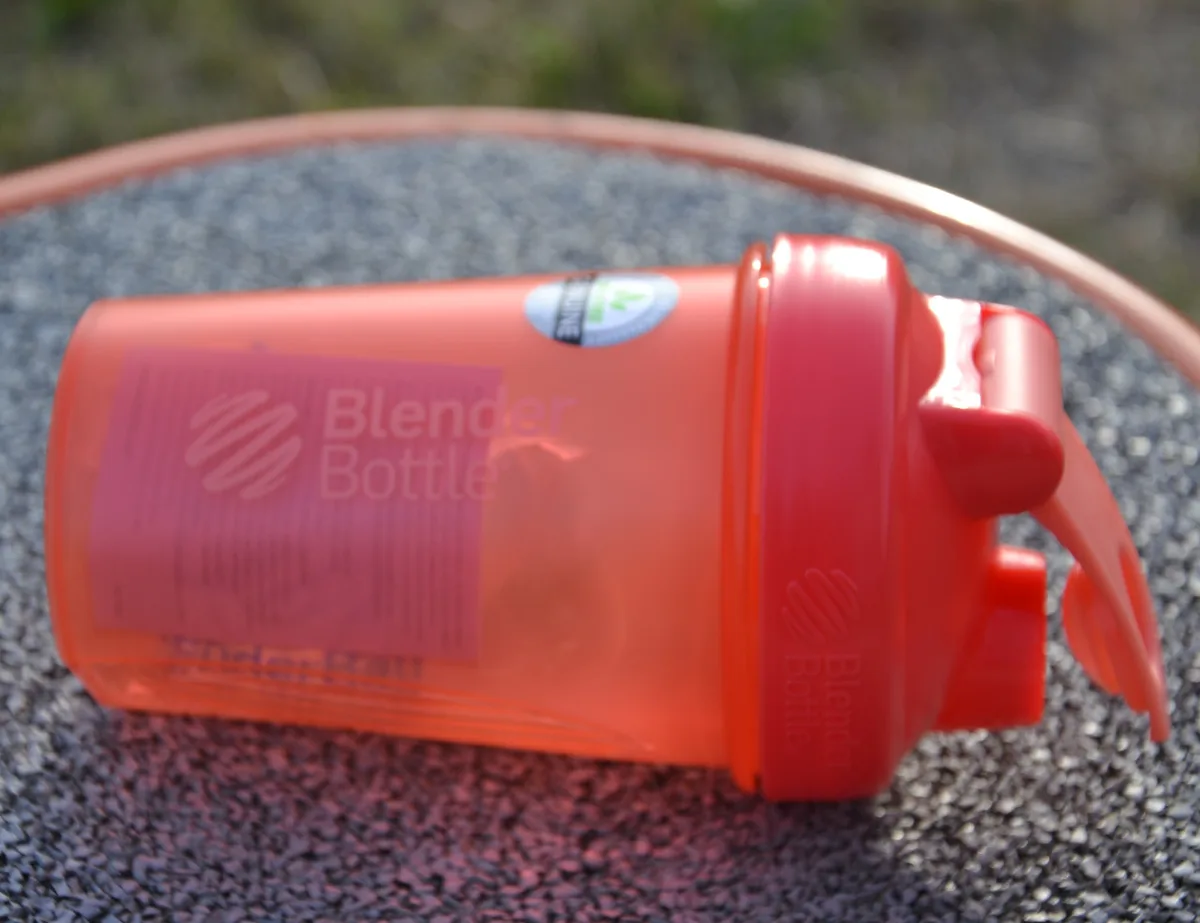 Шейкер спортивний BlenderBottle Tritan 590 мл Помаранчевий