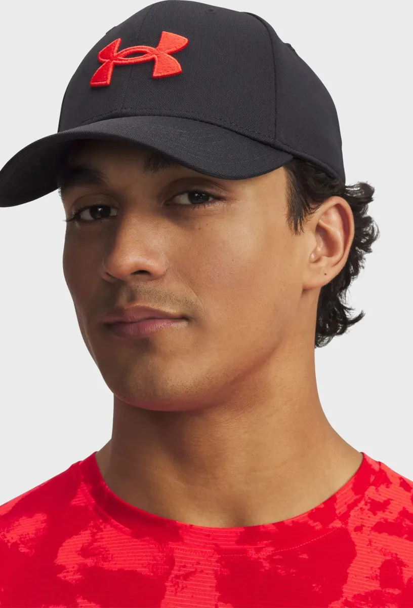 Кепка Under Armour поліестер M/L чорна