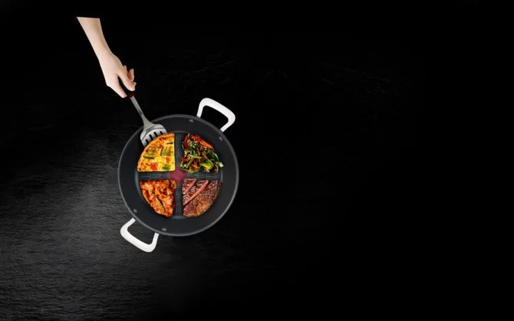 Сковорода з кришкою Tefal Unlimited, 26 см, 2.5 л, алюмінієва, скляна, чорного кольору.