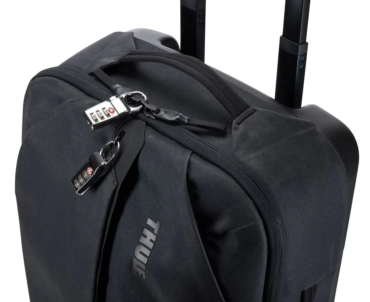 Дорожня сумка Thule Поліестер 550х350х230 мм Чорна