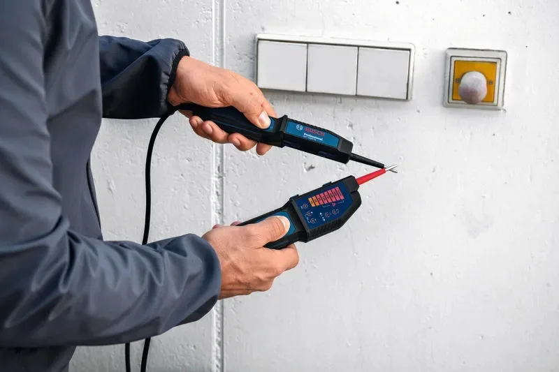 tester напруги Bosch Professional 1000В акумуляторний IP65