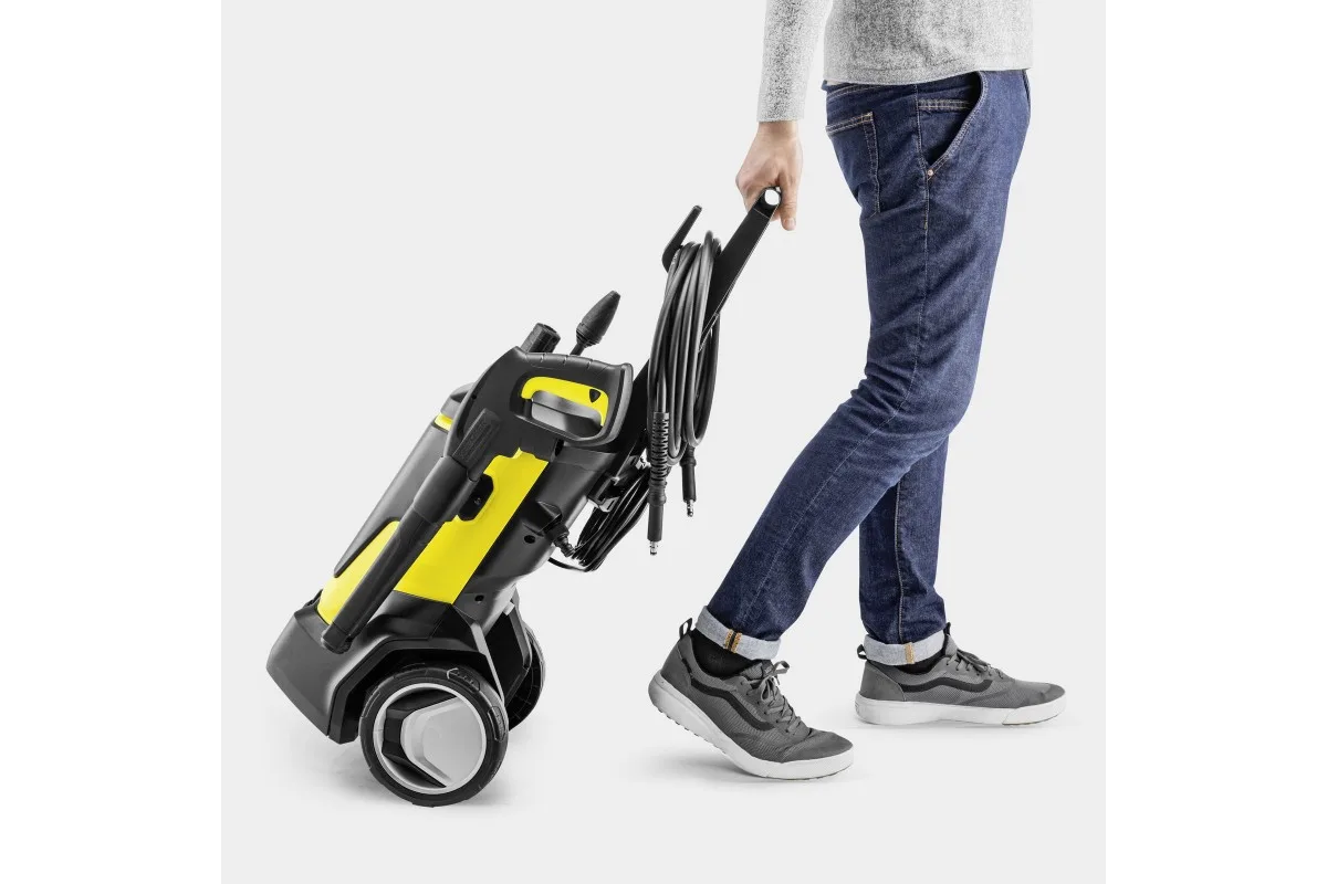 Высоконапорная мойка Karcher K 7 WCM, мощность 3000 Вт, давление 20-180 бар, производительность 600 л/ч, шланг 5 м, вес 17 кг