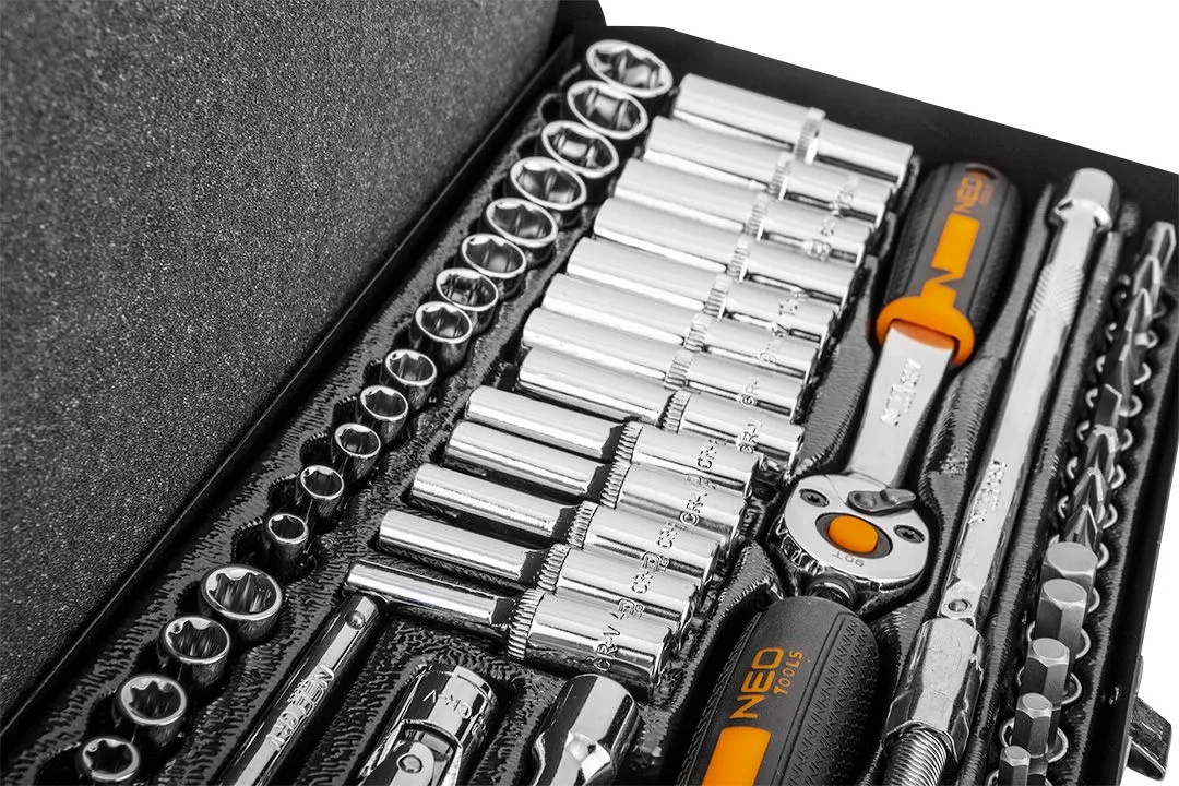 Набір інструментів Neo Tools, набір торцевих головок, 1/4", CrV, металевий кейс, 63шт