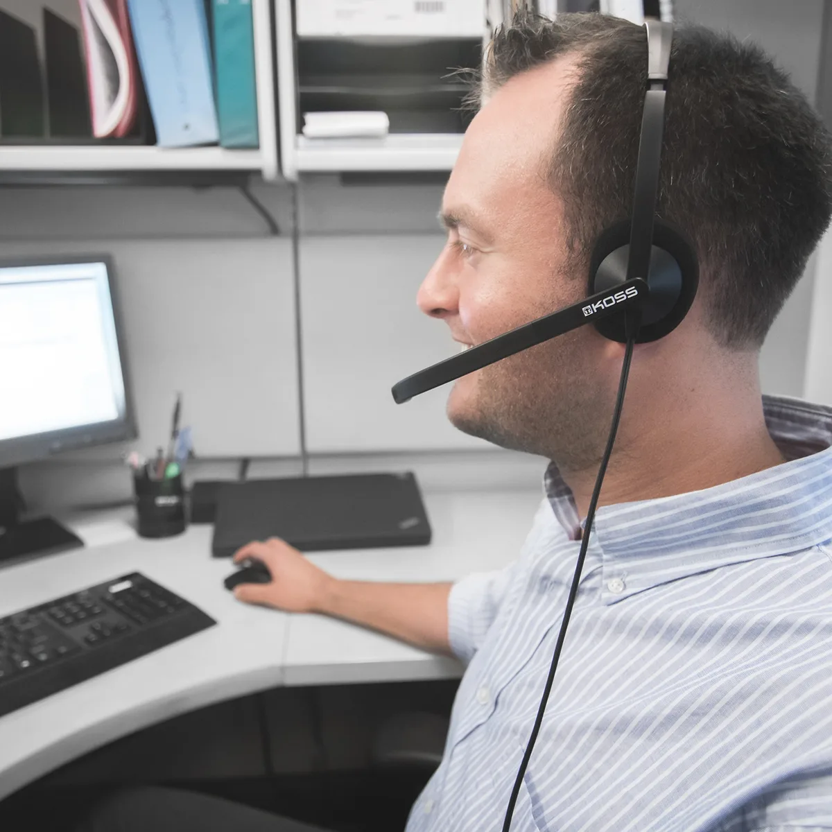 Гарнітура комп'ютерна стерео On-Ear Koss CS200, USB, Uni Mic, 2.4м, Чорний