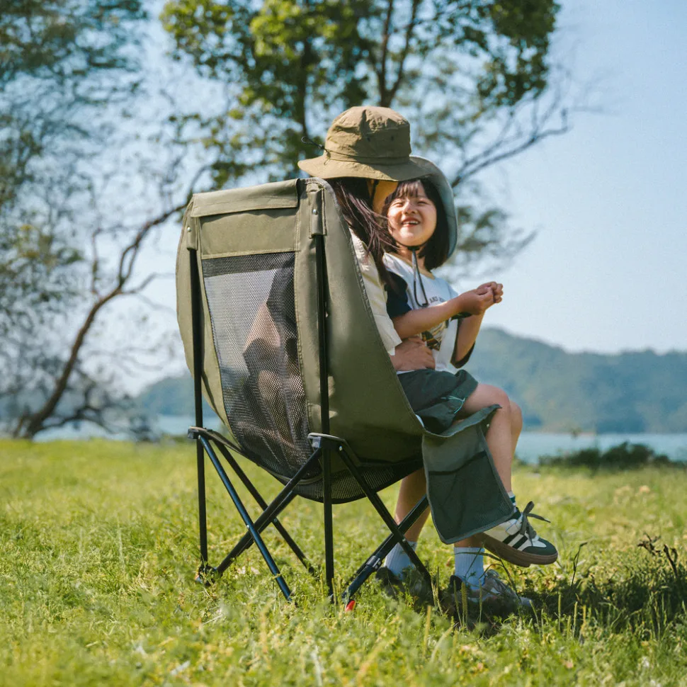 Складной стул Naturehike из углеродной стали 71х66,5х90 см оливковый.