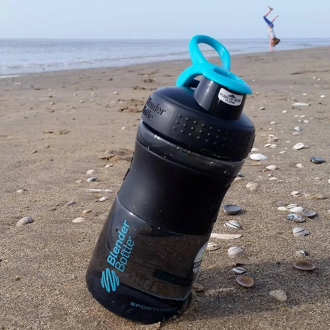 Шейкер спортивний BlenderBottle Tritan 590 мл Чорний/Теал