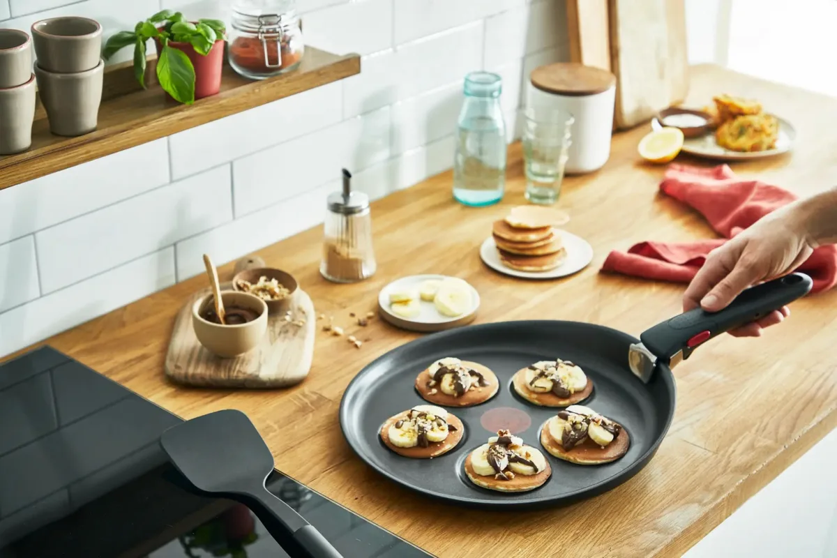 Сковорода Tefal Ingenio Unlimited 27 см литий алюміній для оладок