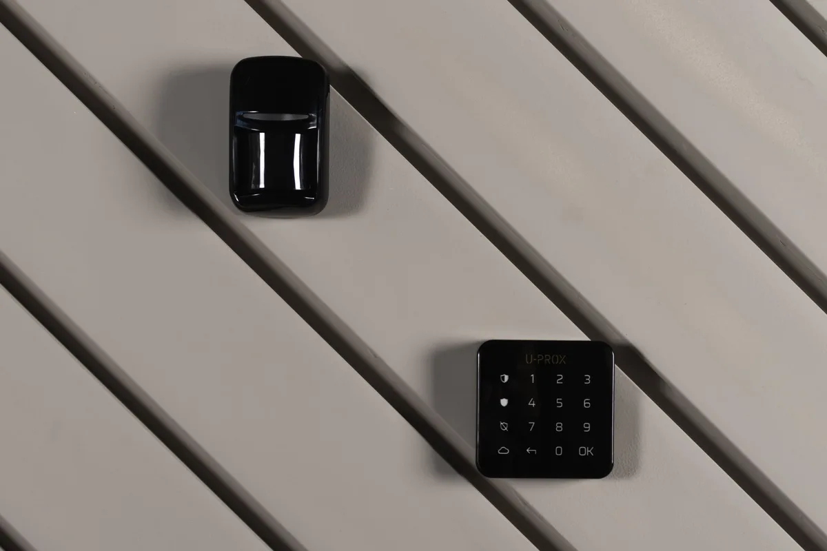Датчик руху U-Prox PIR Black, бездротовий, чорний