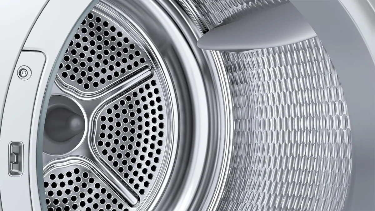Сушильная машина Bosch с тепловым насосом, 9 кг, класс энергоэффективности A+++, 61 см, дисплей, белая