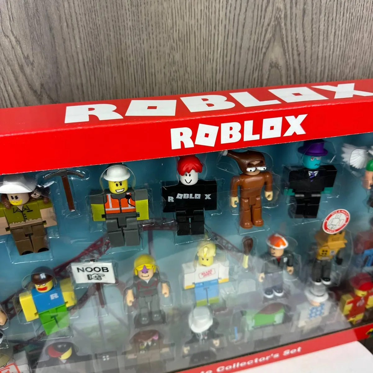 Большой набор фигурок Roblox 24 фигурки пластик 7 см разные цвета
