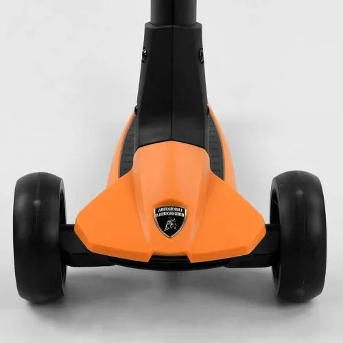Трехколесный самокат Lamborghini складной для детей от 3 лет с алюминиевым рулем и светящимися колесами.