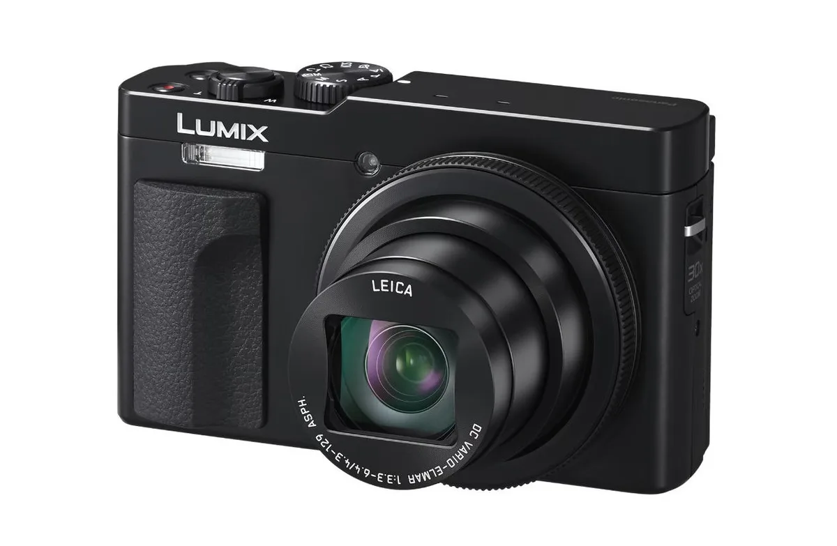 Цифрова фотокамера Panasonic компактна 30x зум 20,3 Мп чорна