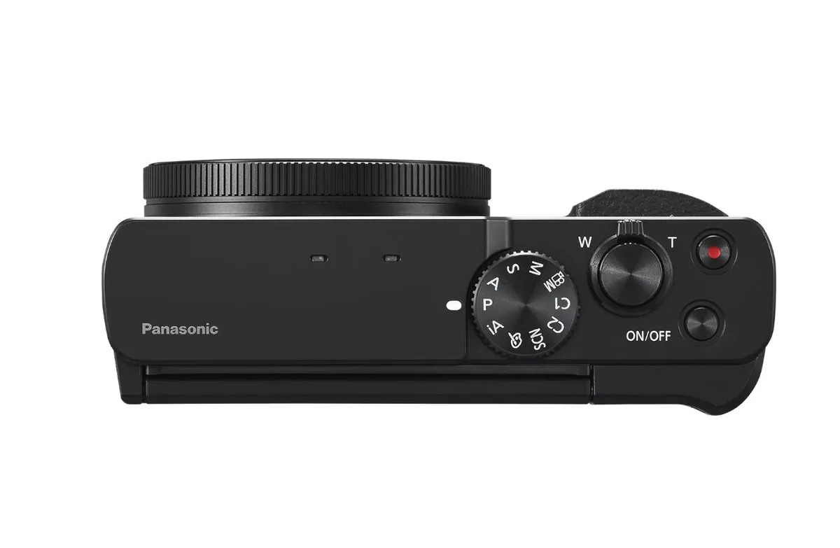 Цифрова фотокамера Panasonic компактна 30x зум 20,3 Мп чорна