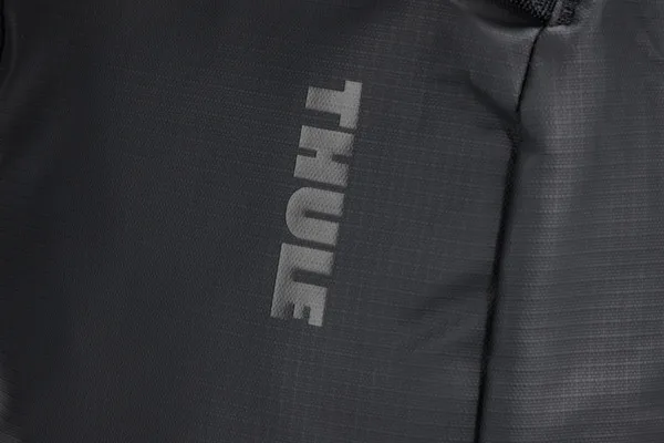 Сумка через плече Thule 8L 420D перероблений поліестер чорна