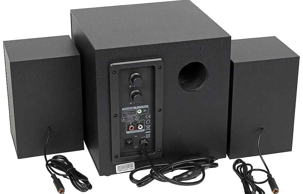 Акустическая система MICROLAB M-110 2.1, 10W, mini-jack, черный
