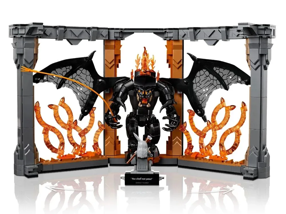 Конструктор LEGO Icons 18+ матеріал пластик різнокольоровий