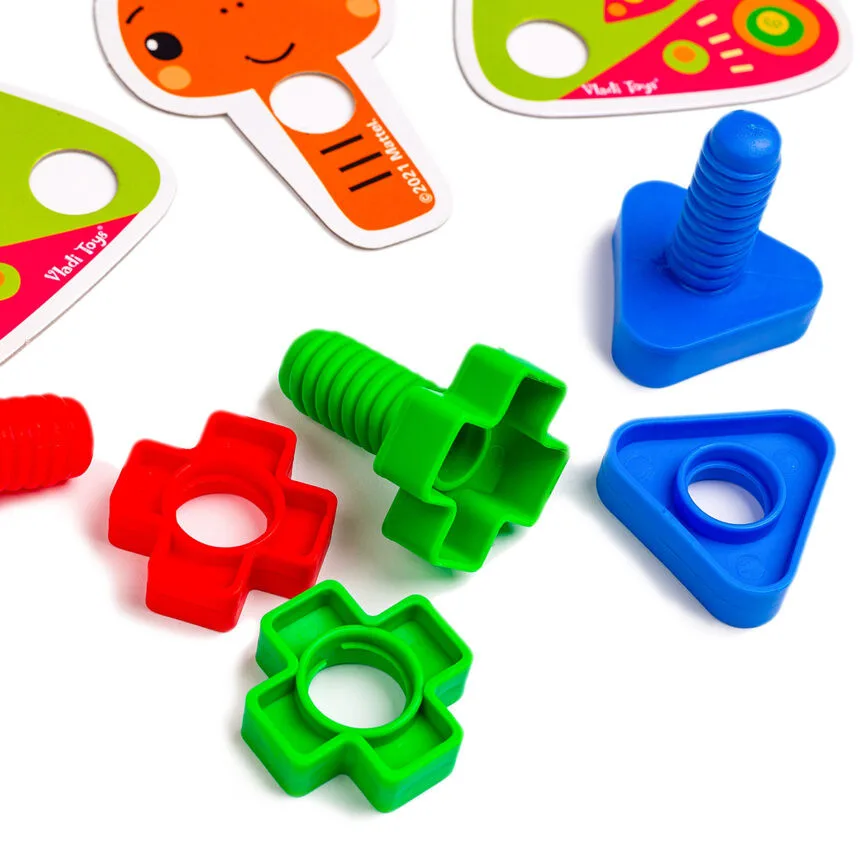 Игра-конструктор Vladi Toys пластиковая 13 деталей 4 болта 4 гайки разноцветная