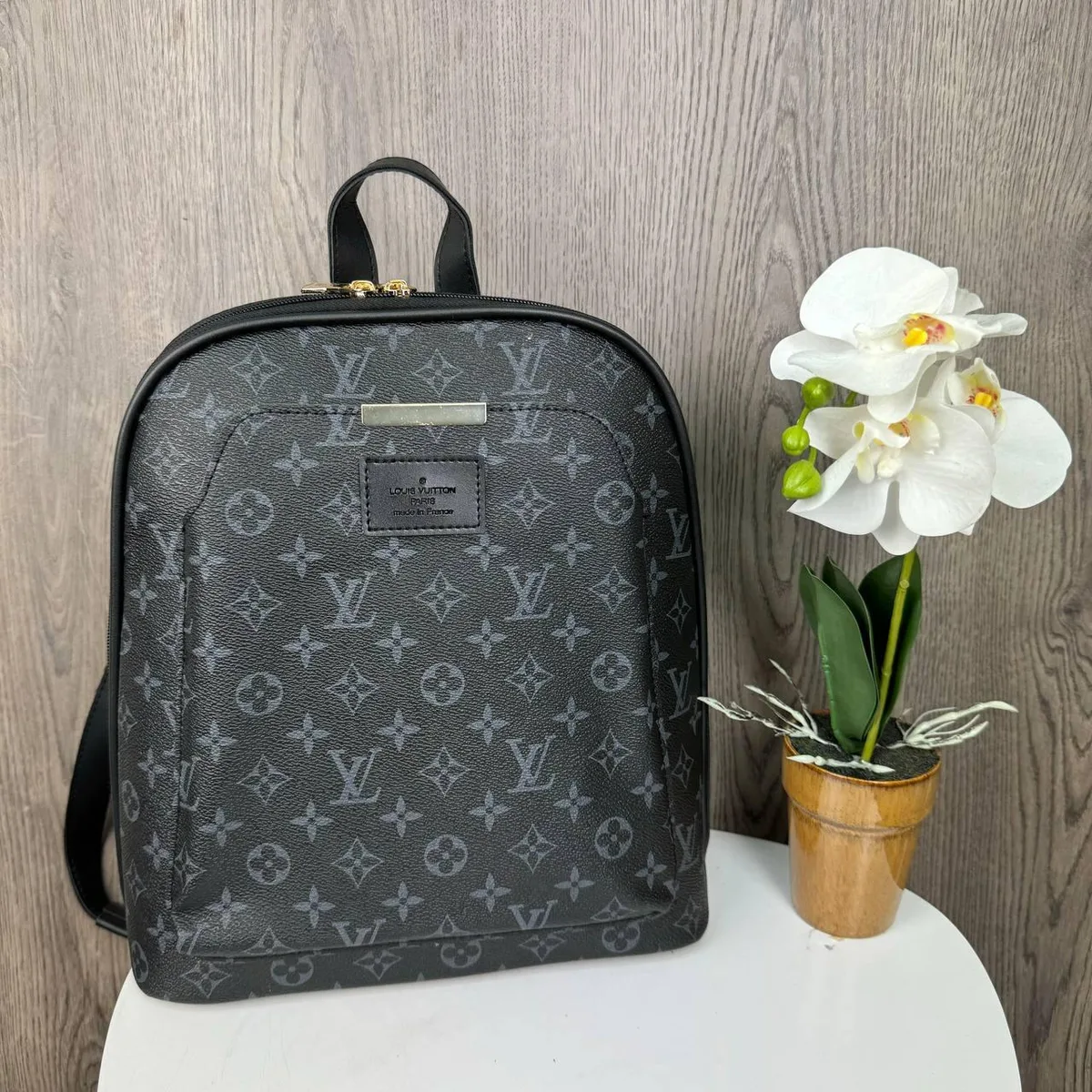 Женский рюкзак-сумка 32x26x12 см экокожа черный классический кожаный ремень