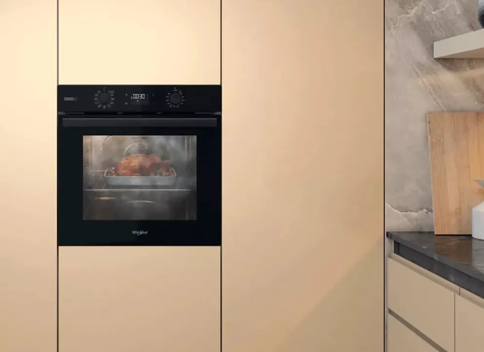 Духова шафа Whirlpool електрична 71л чорна конвекція телескопічні напрямні пара A+