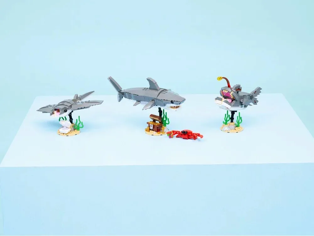 Конструктор LEGO Creator Люта акула зі скринею скарбів