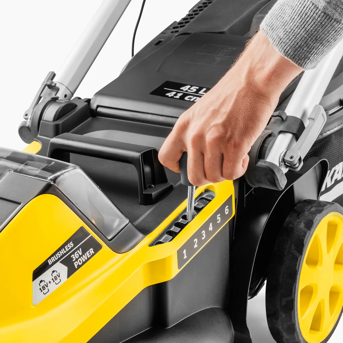 Аккумуляторная газонокосилка Karcher LMO 5-18 Dual 18В, ширина скашивания 41 см, высота скашивания 25-70 мм, без батареи и зарядного устройства