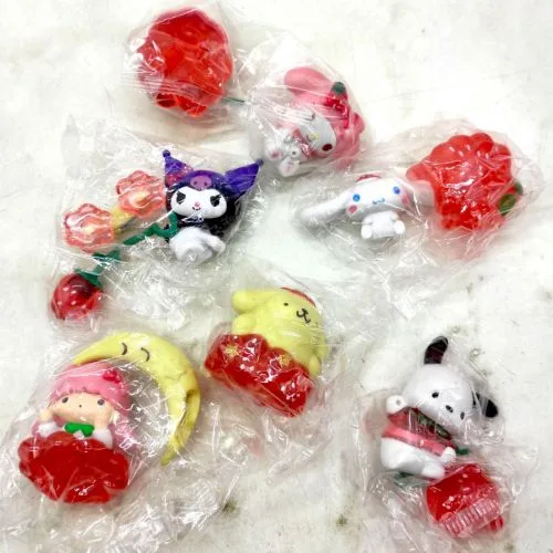 Фігурка-сюрприз Sanrio 6 см 6 штук різноманітні персонажі