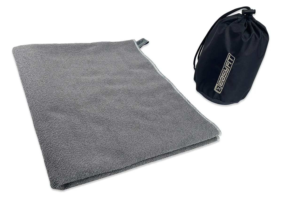 Полотенце з мікрофібри EasyFit 140х60 см сіре в сумочці