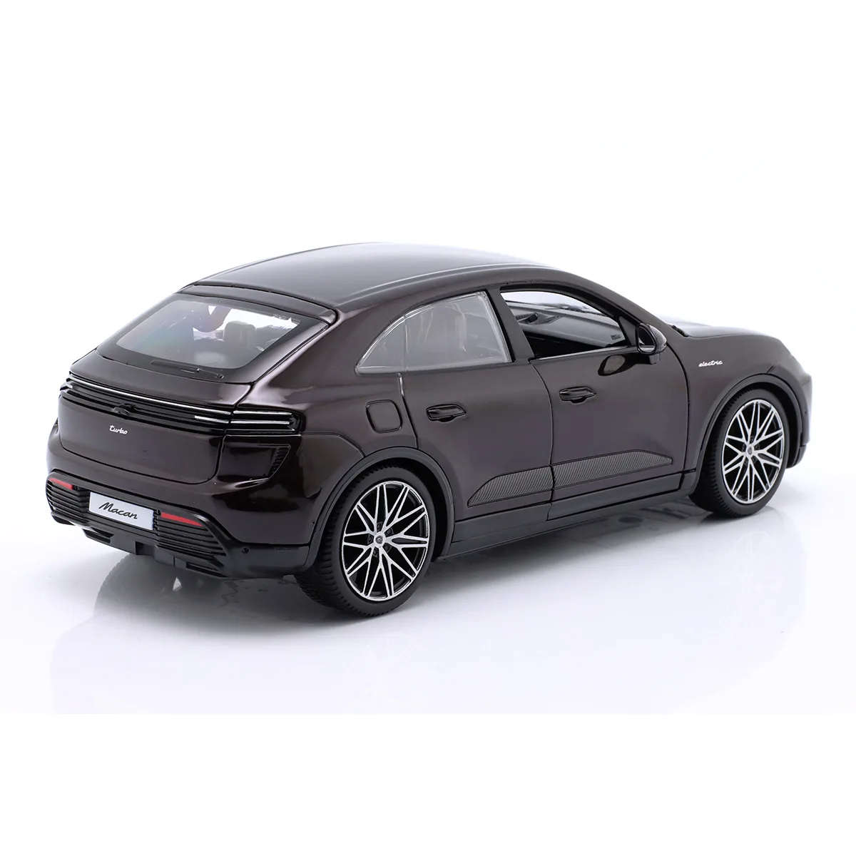 Автомодель Bburago метал чорний 1:24