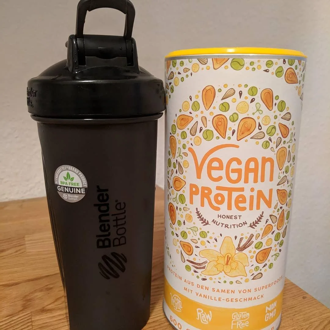 Шейкер спортивний BlenderBottle Tritan 820 мл Чорний