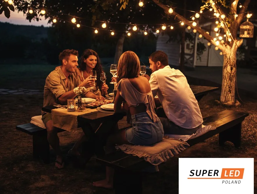 Садова гірлянда SuperLED 15м гумова 15 LED-ламп E27 чорна