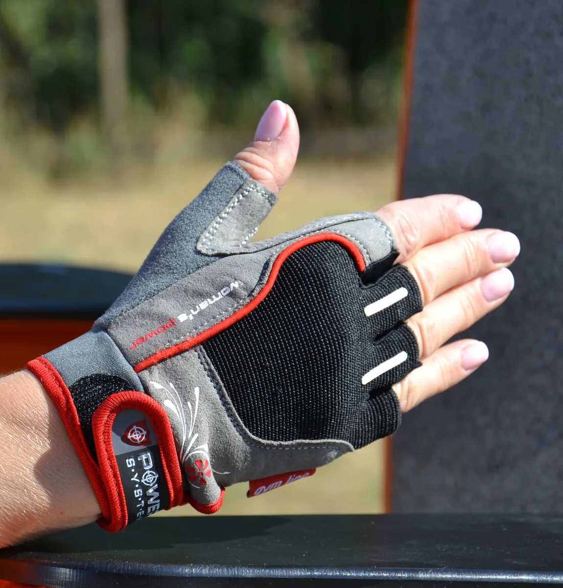 Перчатки Active Point Amara S Черные/Красные