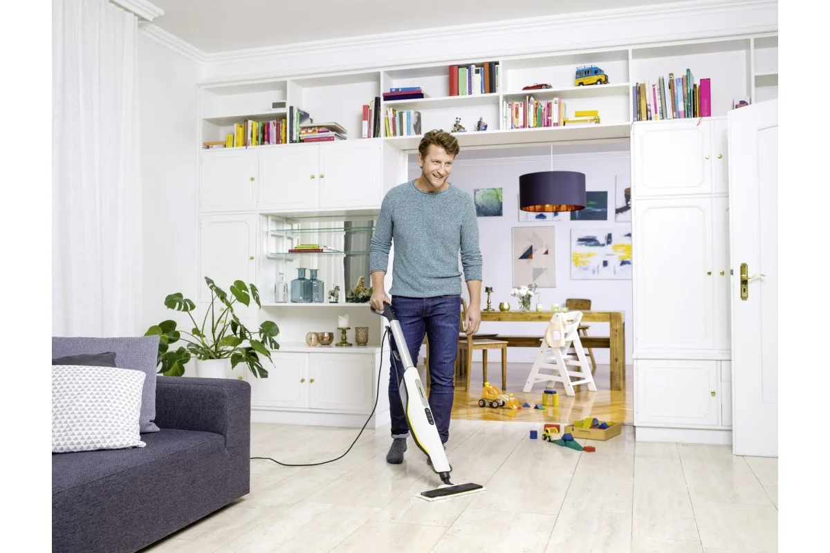 Парова швабра Karcher SC 3 Upright, 1900 Вт, 1000 мл, 3.5 бар, біла - пароочисник для ефективного прибирання.