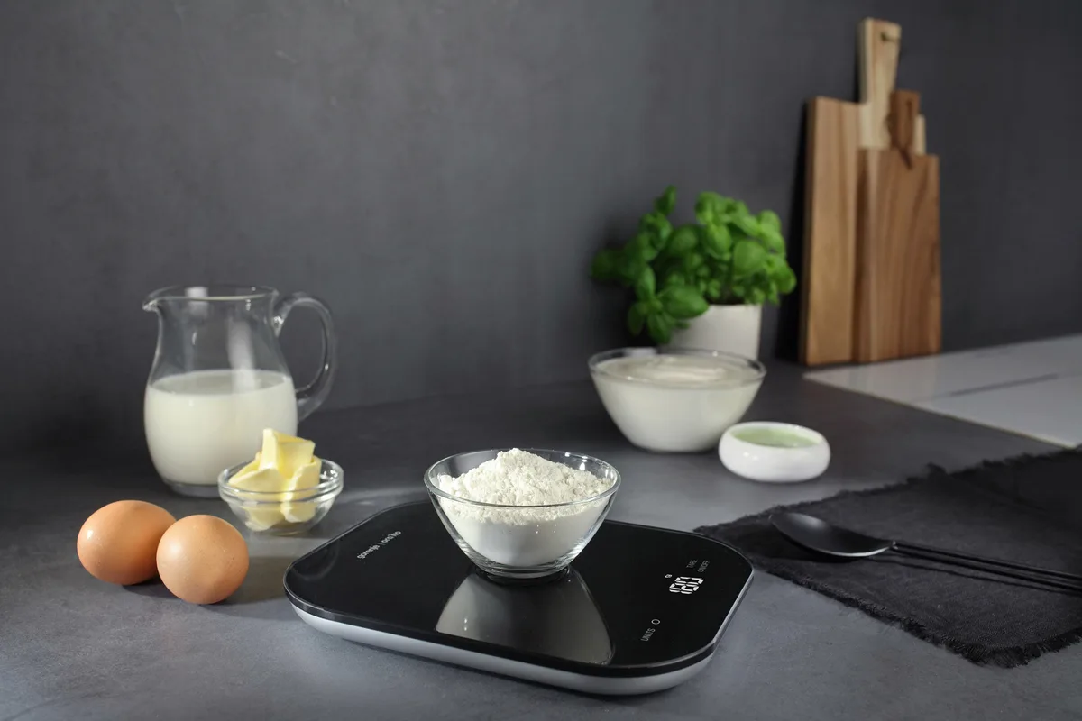 Ваги кухонні Gorenje Скло 17х21,8 см Чорні 10 кг