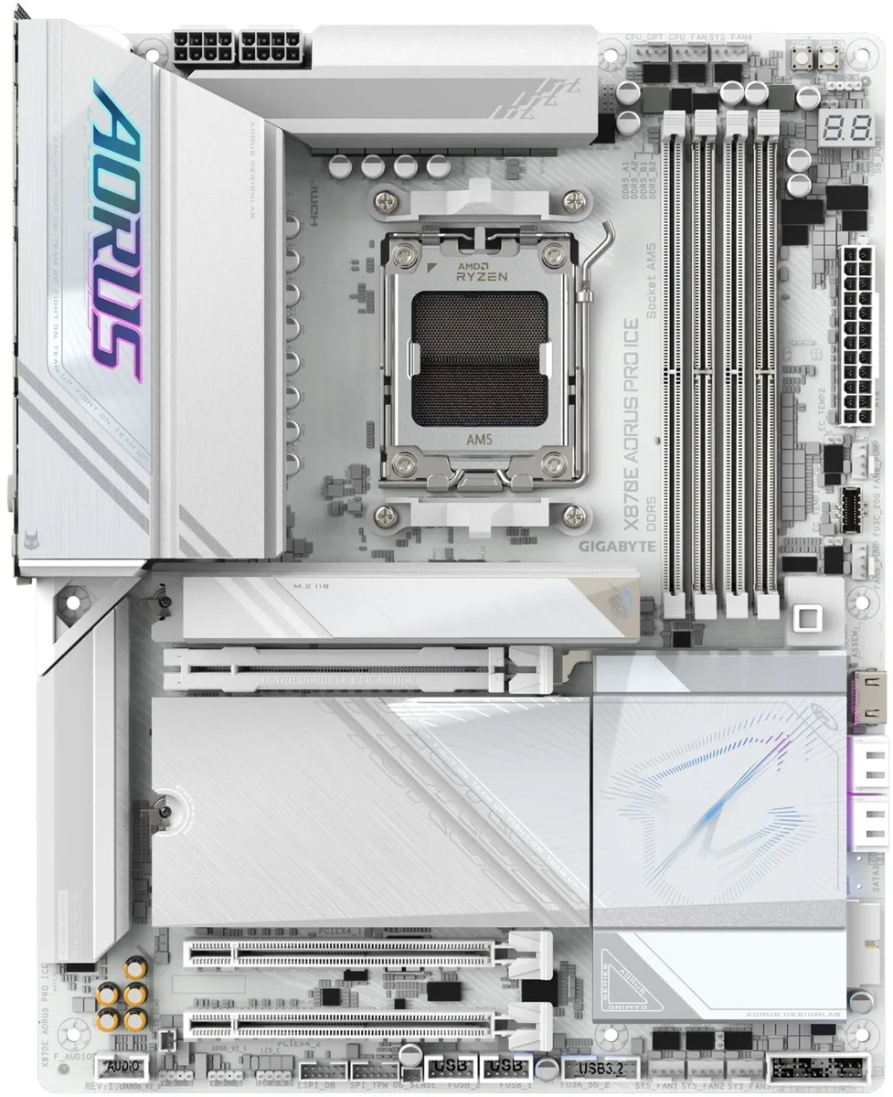 Материнська плата GIGABYTE X870E AORUS PRO ICE sAM5 X870 4xDDR5 M.2 HDMI Wi-Fi BT ATX білий